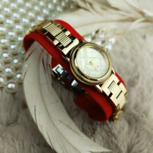 Montre IEKE modèle rond couleur Beige Bracelet doré pour femme