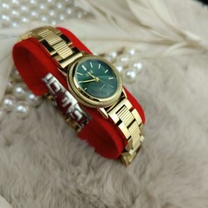 Montre IEKE modèle rond couleur Verte Bracelet doré pour femme
